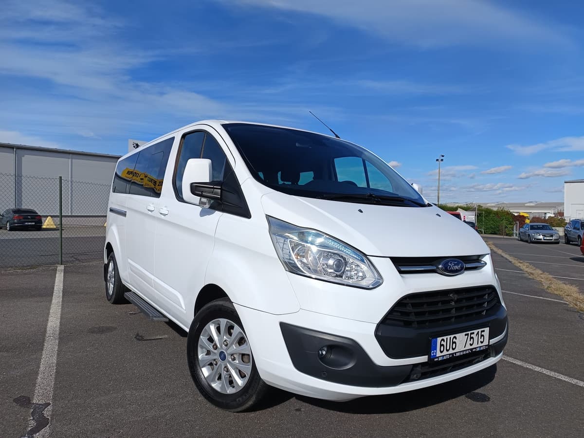 Ford Tourneo Custom