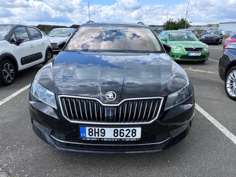 Škoda Superb